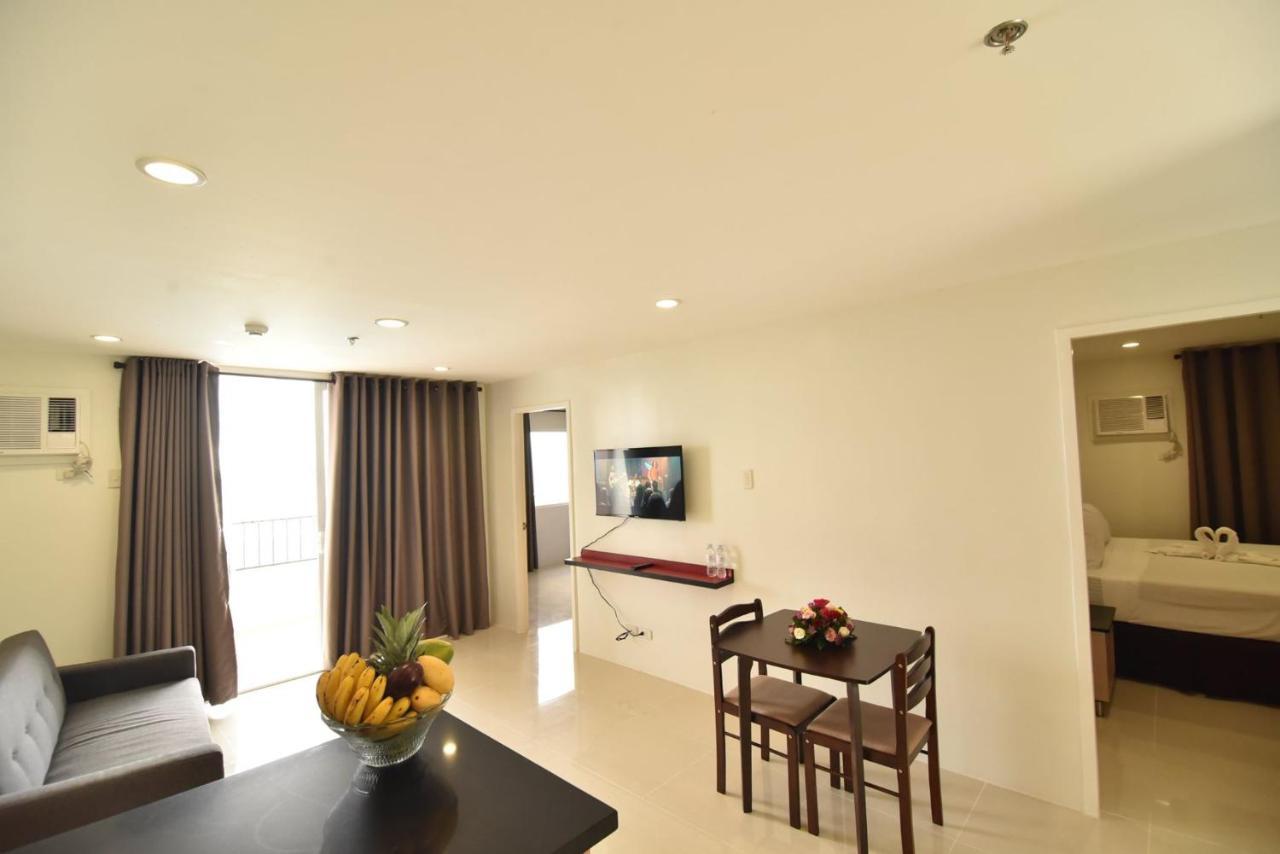 Holiday Oceanview Residences And Resort Samal Dış mekan fotoğraf