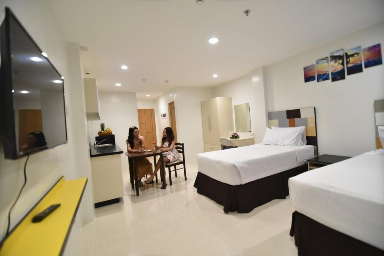 Holiday Oceanview Residences And Resort Samal Dış mekan fotoğraf