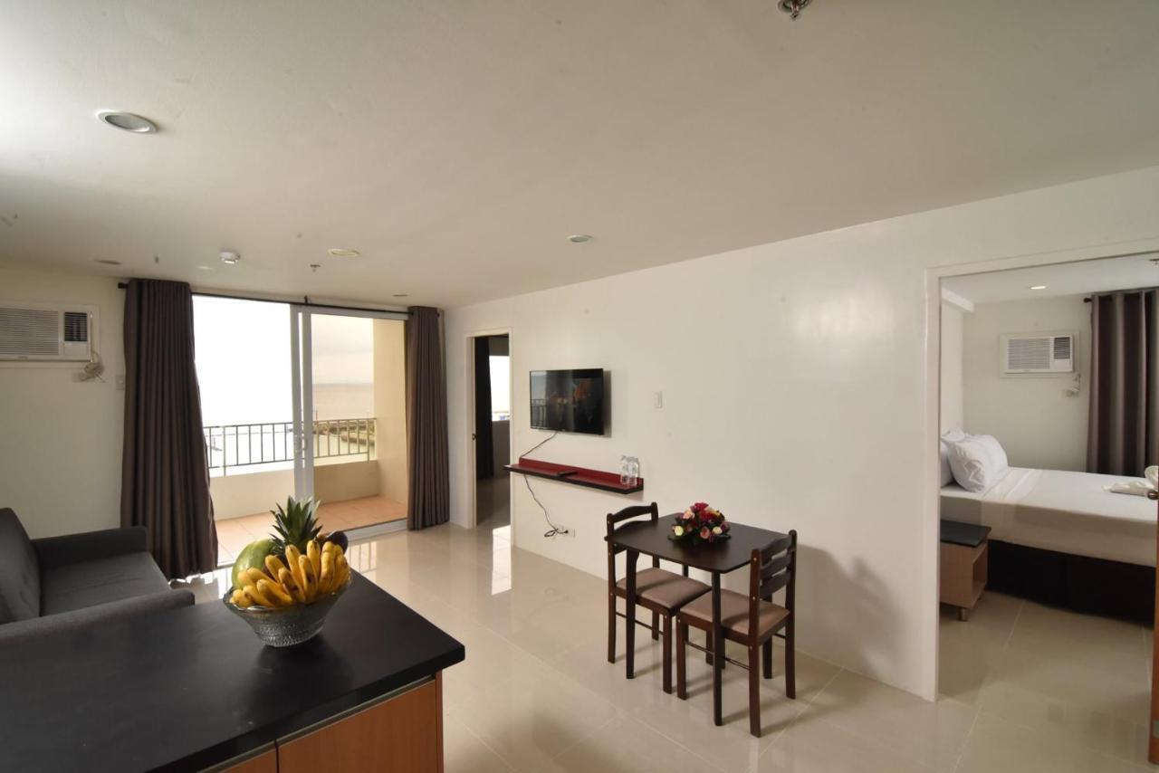 Holiday Oceanview Residences And Resort Samal Dış mekan fotoğraf